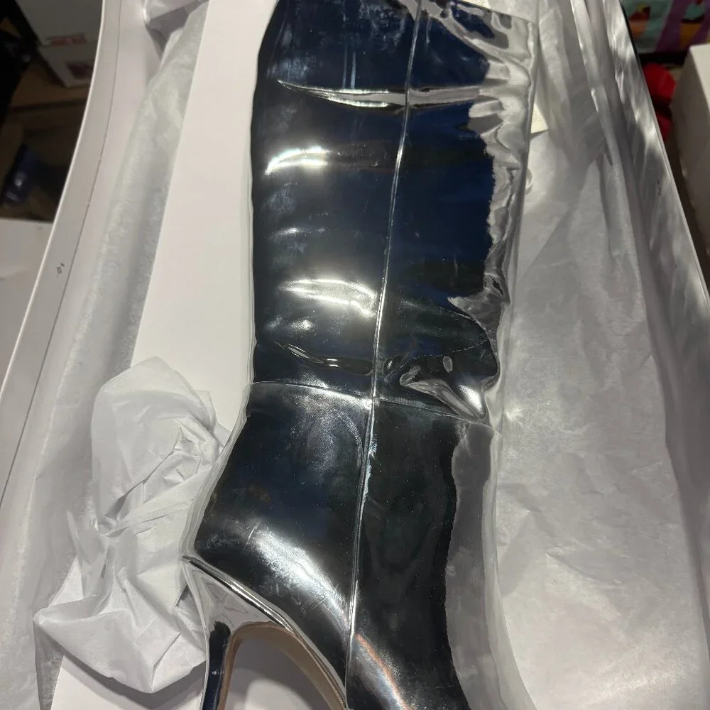 NIB (6.5) THIGH HIGH SLEEK & SILVER SEXY-ASS SUPERHERO STILETTOS